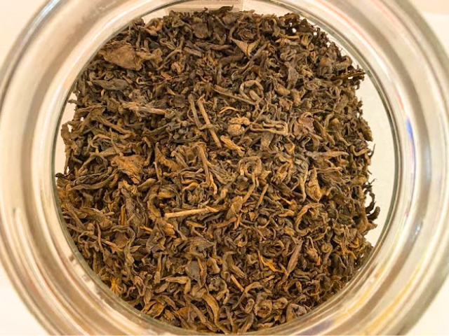 Yunnan Pu-erh Tea, Very Old leaves in jar