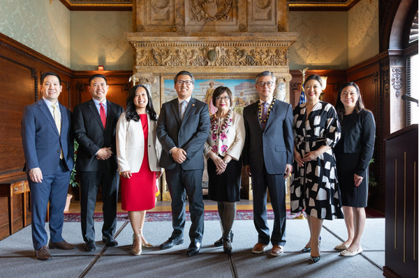 Members of the Commission to Study the Potential Creation of a National Museum of Asian Pacific American History and Culture at their swearing-in ceremony