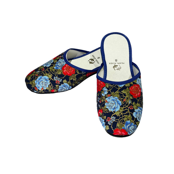Fabric Slippers with Printed White Crane Design