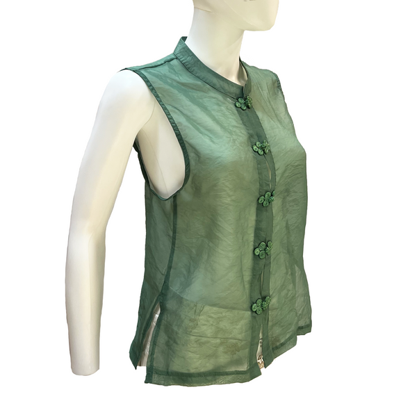 Mesh green vest in Chinese style on mannequin