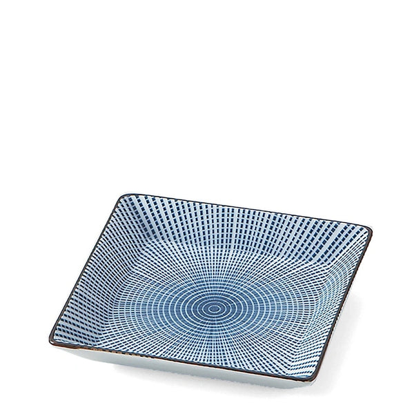 Square ceramic plate with intricate blue concentric patterns against a white background. The design is geometric and modern, creating a stylish look.