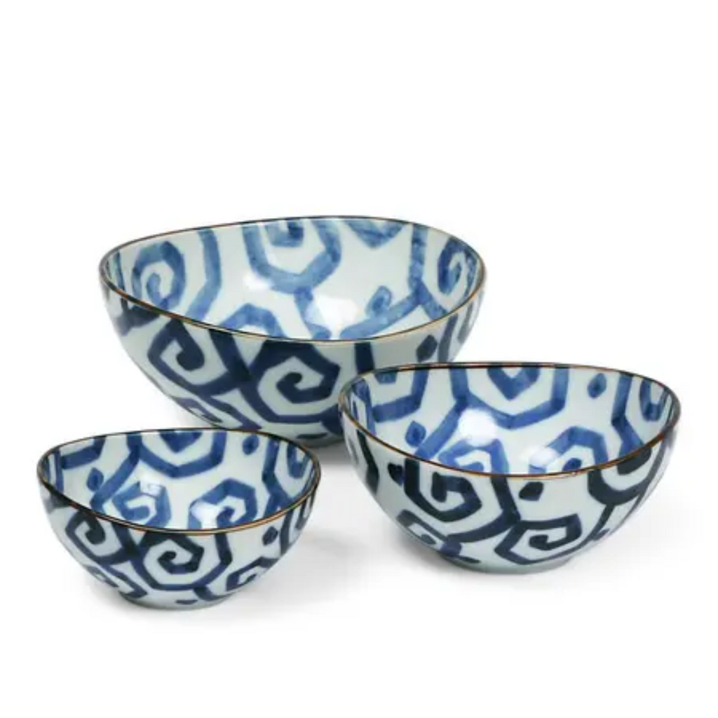 Uzu-Karakusa Nested Bowl Set